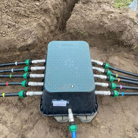 bewässerungssystem installation rasenfläche versenkregner system
