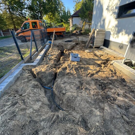 grabenfräse einsatz leitungsgraben erdkabel installation