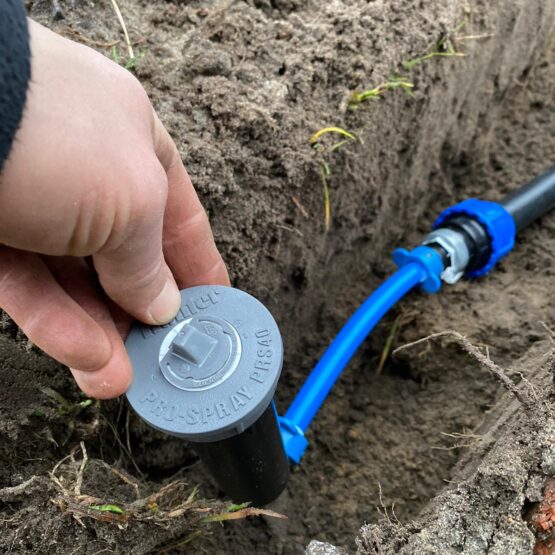 tropfbewässerung installation gartenbeete wasserversorgung system